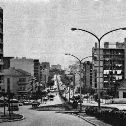 Av. D. António Barroso, no Bairro de Alvalade, em Luanda